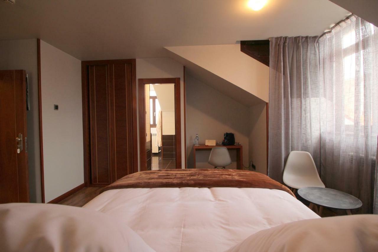 Hospedium Hotel La Casona Del Conde Noreña Dış mekan fotoğraf