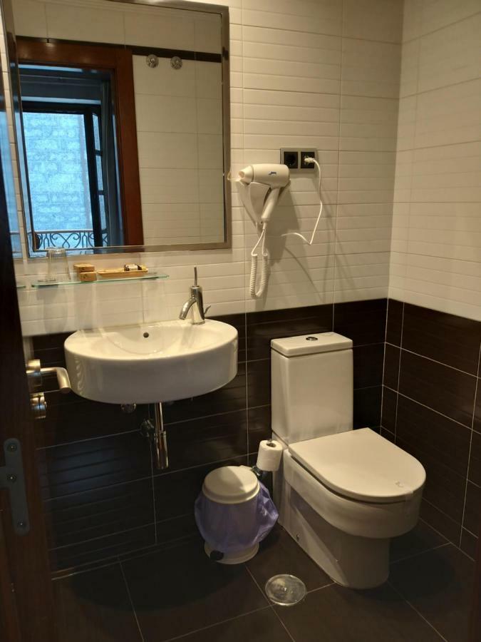 Hospedium Hotel La Casona Del Conde Noreña Dış mekan fotoğraf